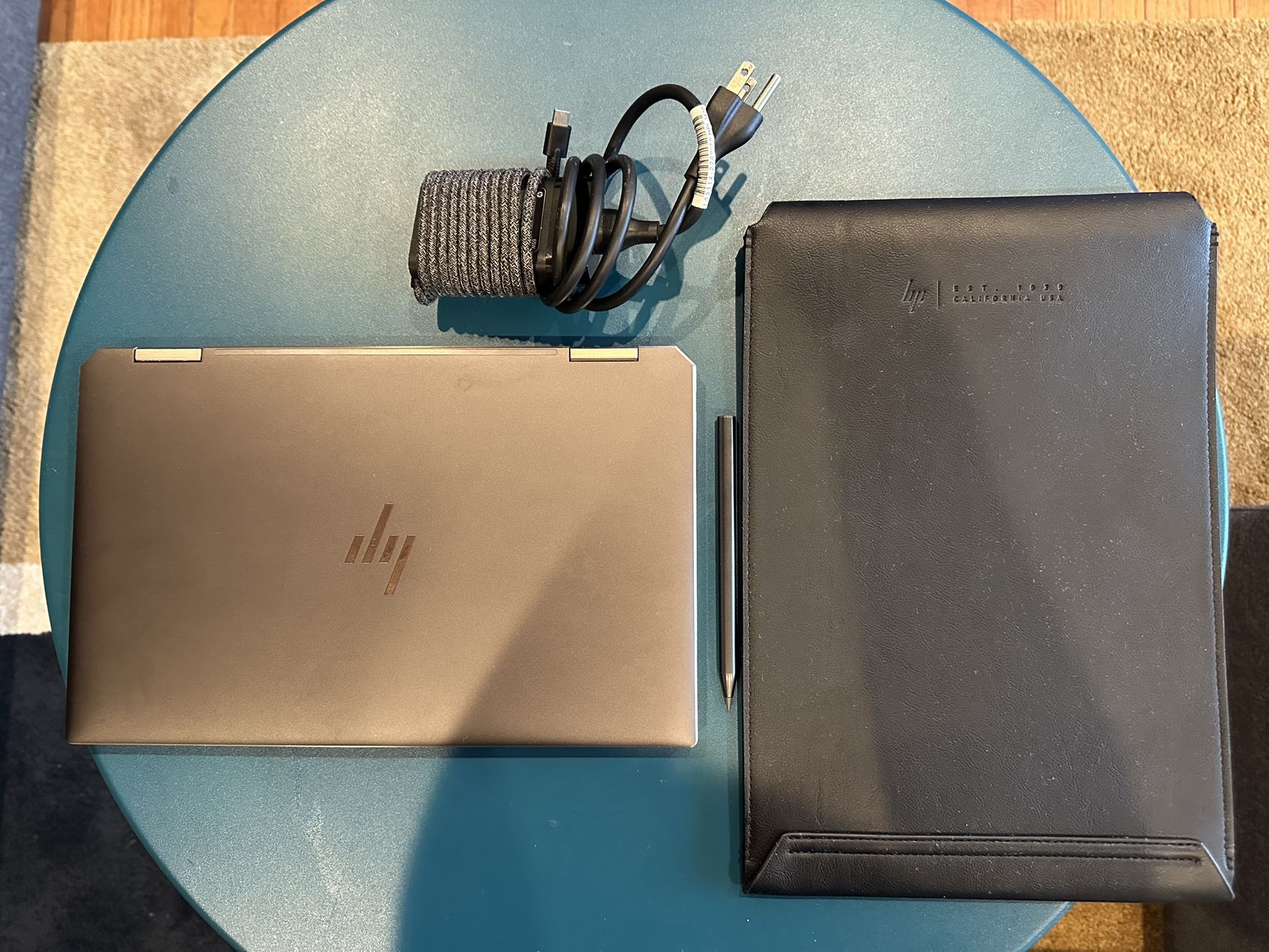 HP Spectre x360 13” 4K Touch + Pen + Sleeve – Excellent condition!