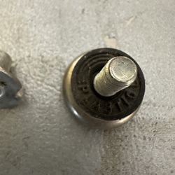 Two Different Type Of Screw