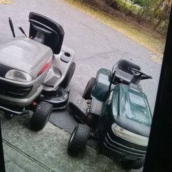 Mowers.     Read All I'm Pic.  No Holds Best Deal Here