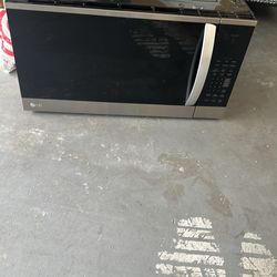 Lg microwave it’s working perfect