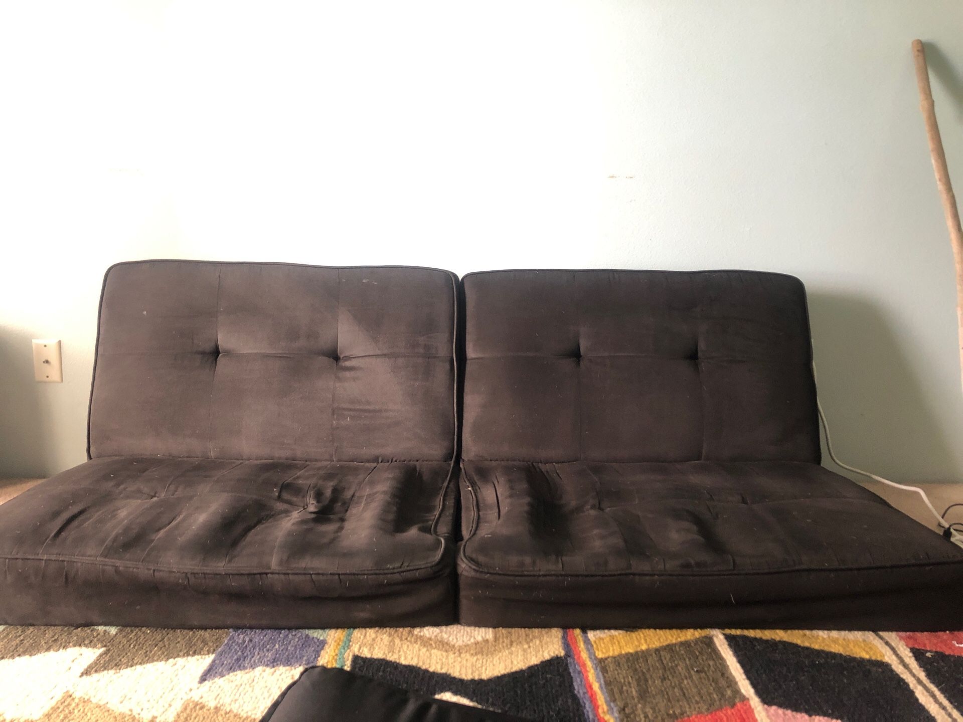 Recliner couch with legs