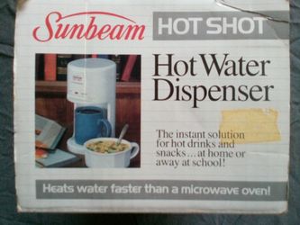 RARE Discontinued Sunbeam 6170 Hot Shot Hot Water Dispenser for Sale in San  Antonio, TX - OfferUp