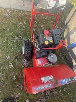 Troy built 26” Snow Blower 