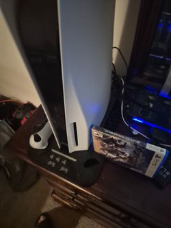 Ps5 & 25 Games & Accessories
