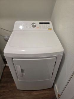 Insignia Gas Dryer
