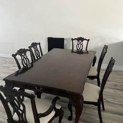 Dinning Room Set