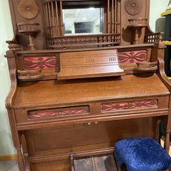 Antique Pump Organ