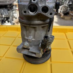 2017 Nissan Sentra 1.8 A/C Compressor Parts