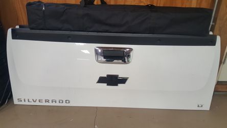 2007 to 2013 tailgates like new condition