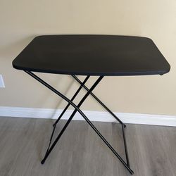 Folding Table