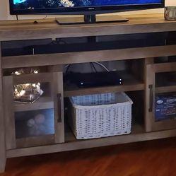 Tv Stand (Fits A 70")