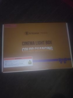 Tricase cinema light box — $5