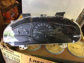 2002 Ford Taurus Instrument Cluster