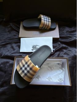 Burrberry slides