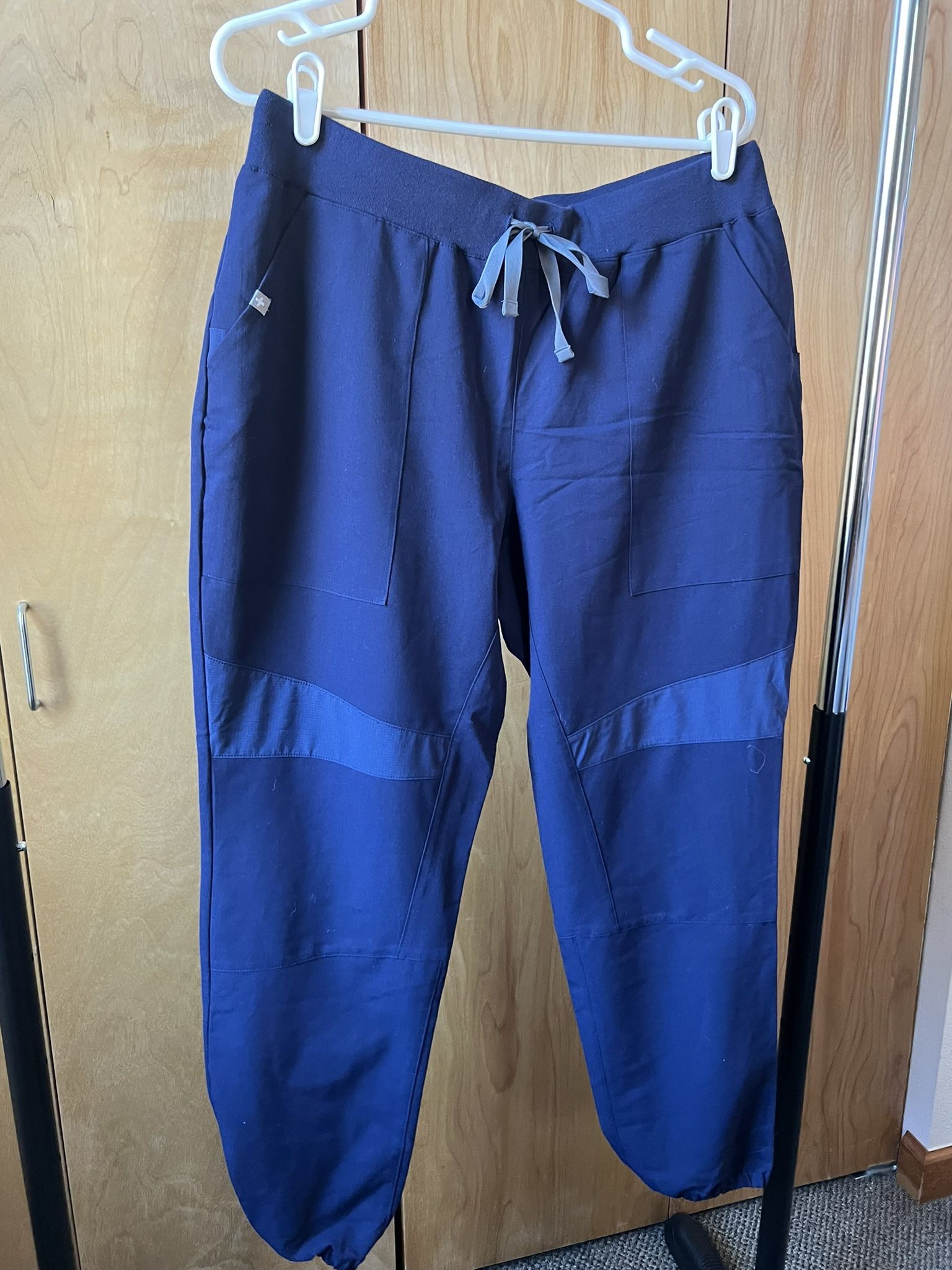Figs High Waisted Scrub Pants 