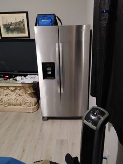 Appliance Refrigerator