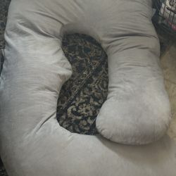 Pregnancy Pillow