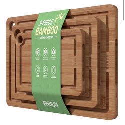 New Bamboo Cutting Board for Kitchen, Wooden Cutting Board 3-Piece Set with Non-Slip Mat Deep Juice
