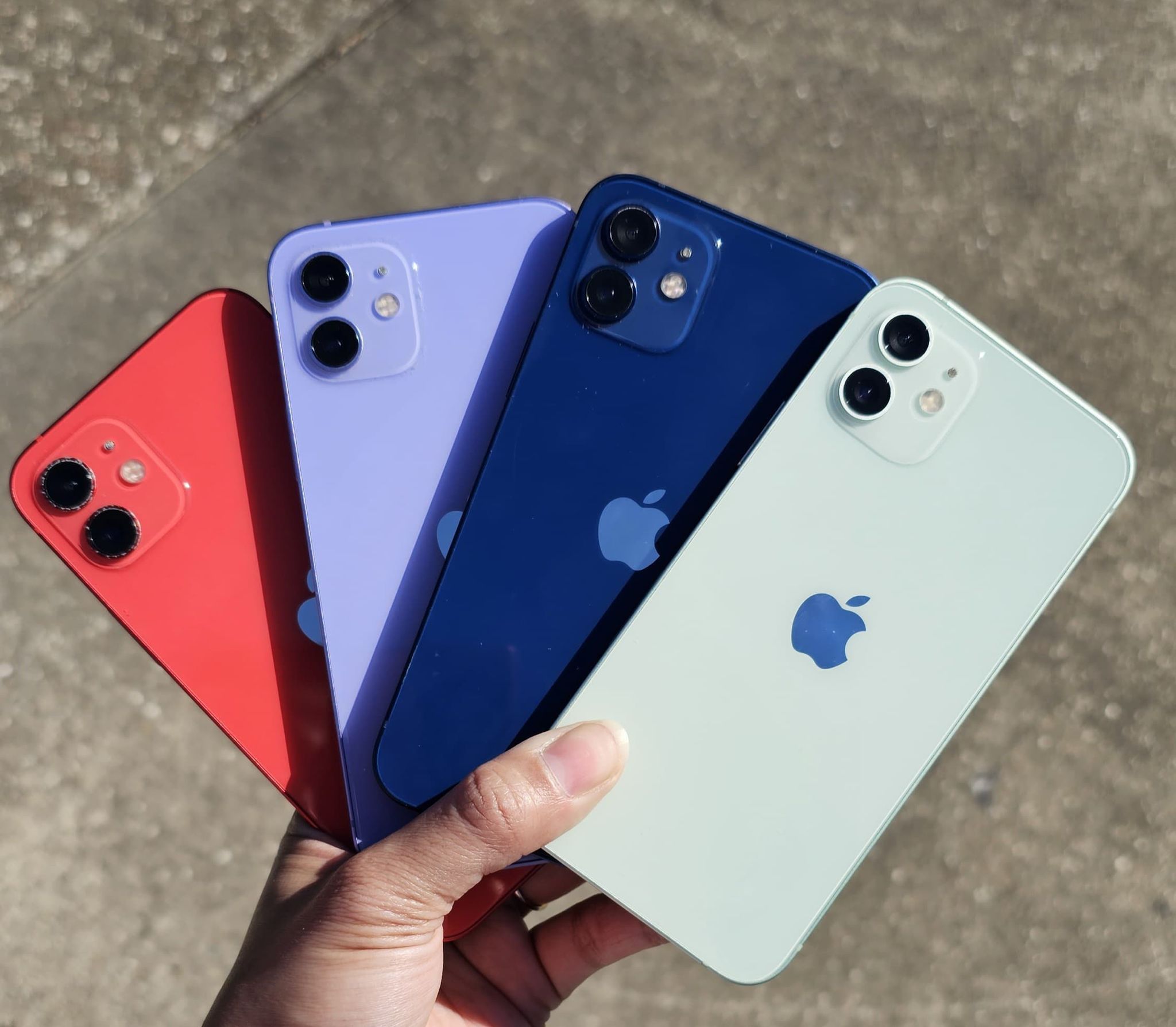 iPhone 12 64GB unlocked