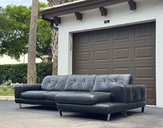 🛋️ Sectional Couch/Sofa - Natuzzi - Delivery Available 🚛