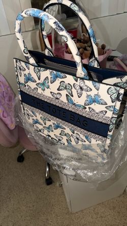 Tote bag