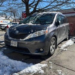 Toyota Sienna 2016 For Sale 