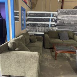 Sofa & Loveseat Green Color