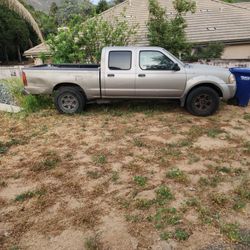 2004 NISSAN FRONTIER