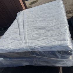 Queen Size Mattress Set