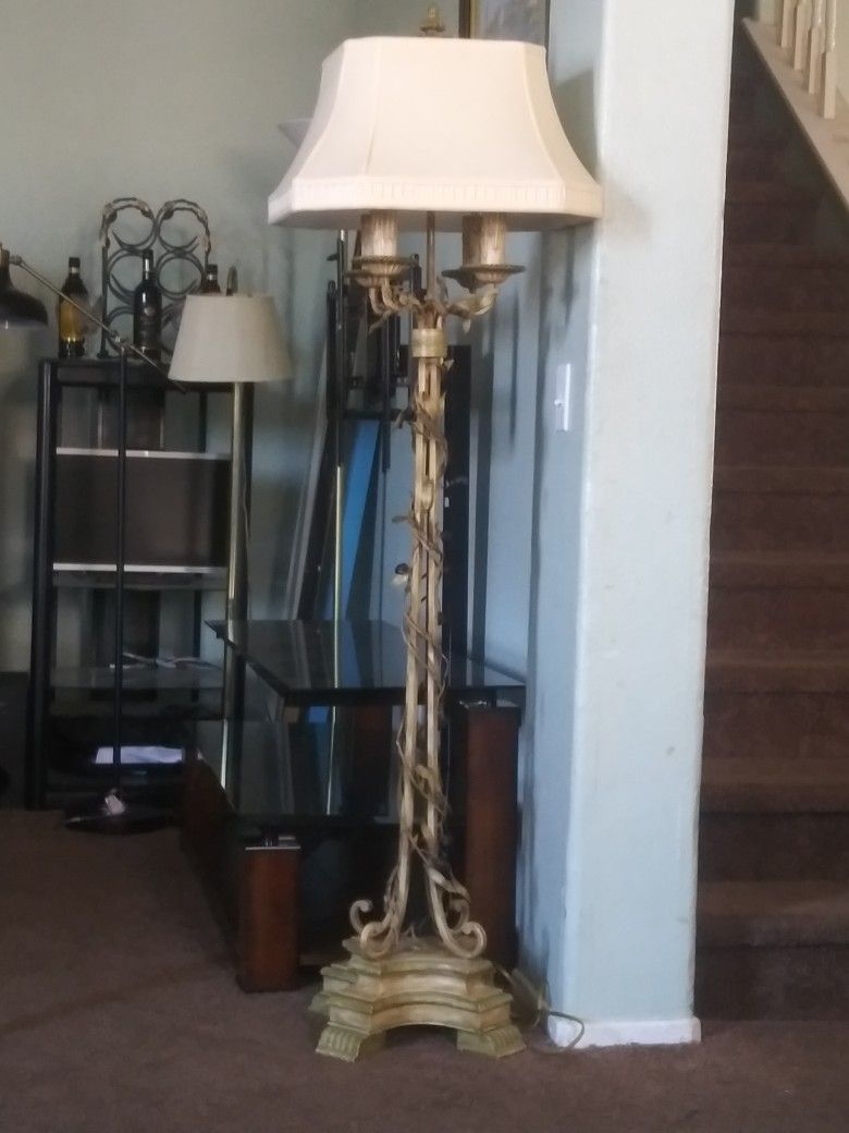 Beautiful Vintage Floor Lamp