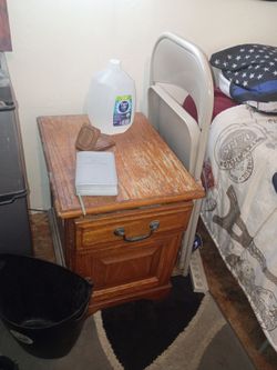 Night stand dresser