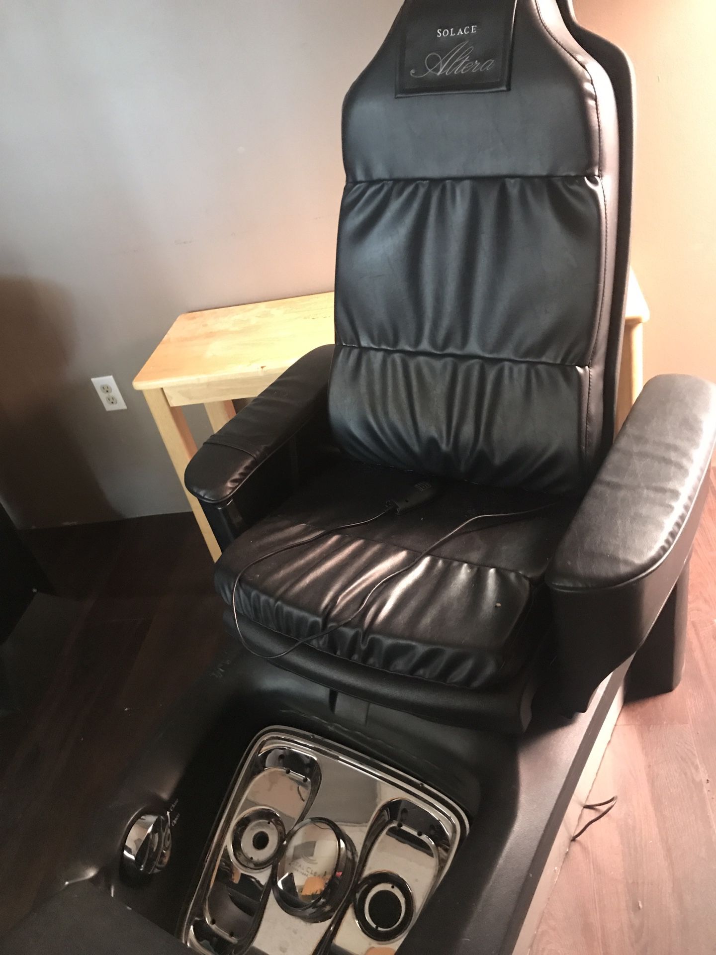 Solace Altera Pedicure Massage Chair