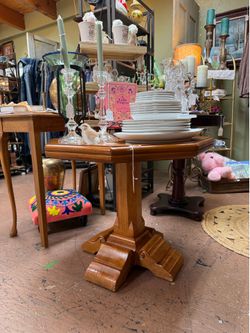 Large wood end table