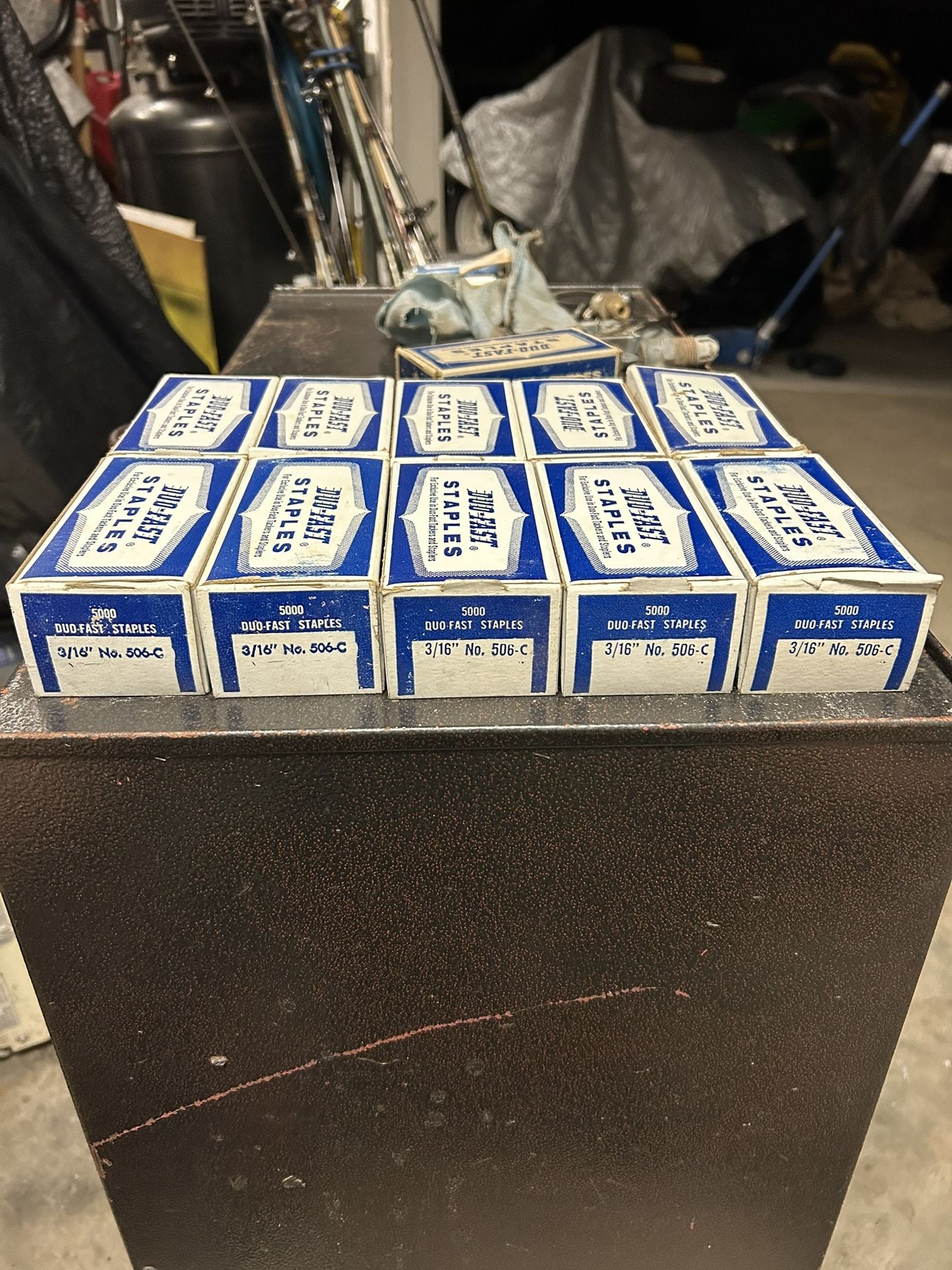 DouFast 3/16 Staples for Sale in Laurens, SC OfferUp