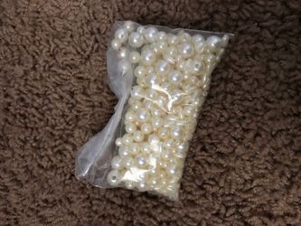 Cream colored Pearl beads