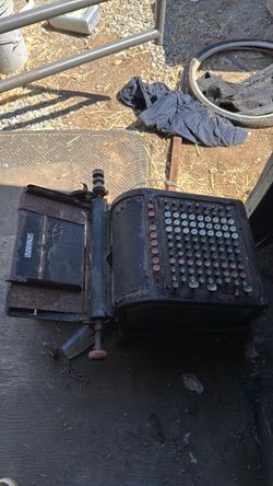 Cash register antique
