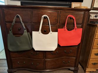 3 Purses 