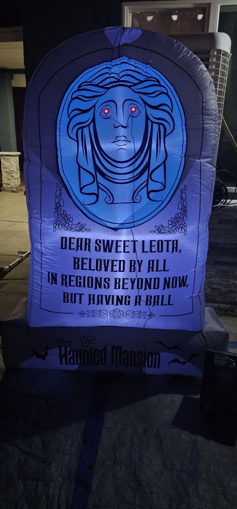 The Haunted Mansion Inflatable 