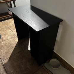 Small Black Desk No Stains Or Damage Asking 15dollars 