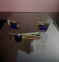 Vintage Midcentury Anson Men’s Accessory Set Blue Colbalt Triangle Lucite