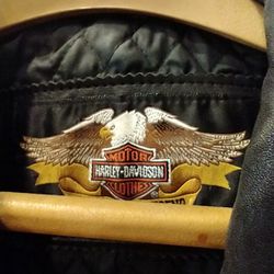 Harley Davidson leather jacket 125.00
