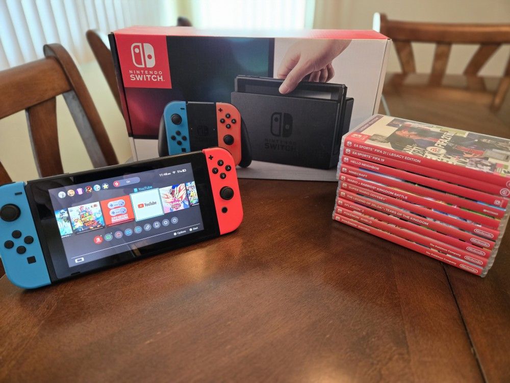 Nintendo Switch Bundle – 10 Games + 2 Wireless Controllers + Case + Box – Excellent Condition
