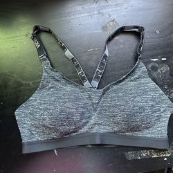 Women’s Clothing 