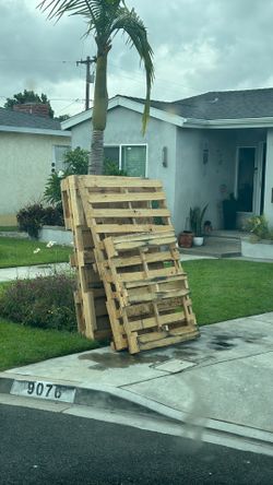 Free pallets
