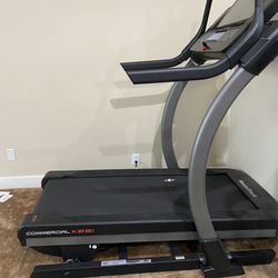NordicTrack Incline Treadmill Commercial X22i