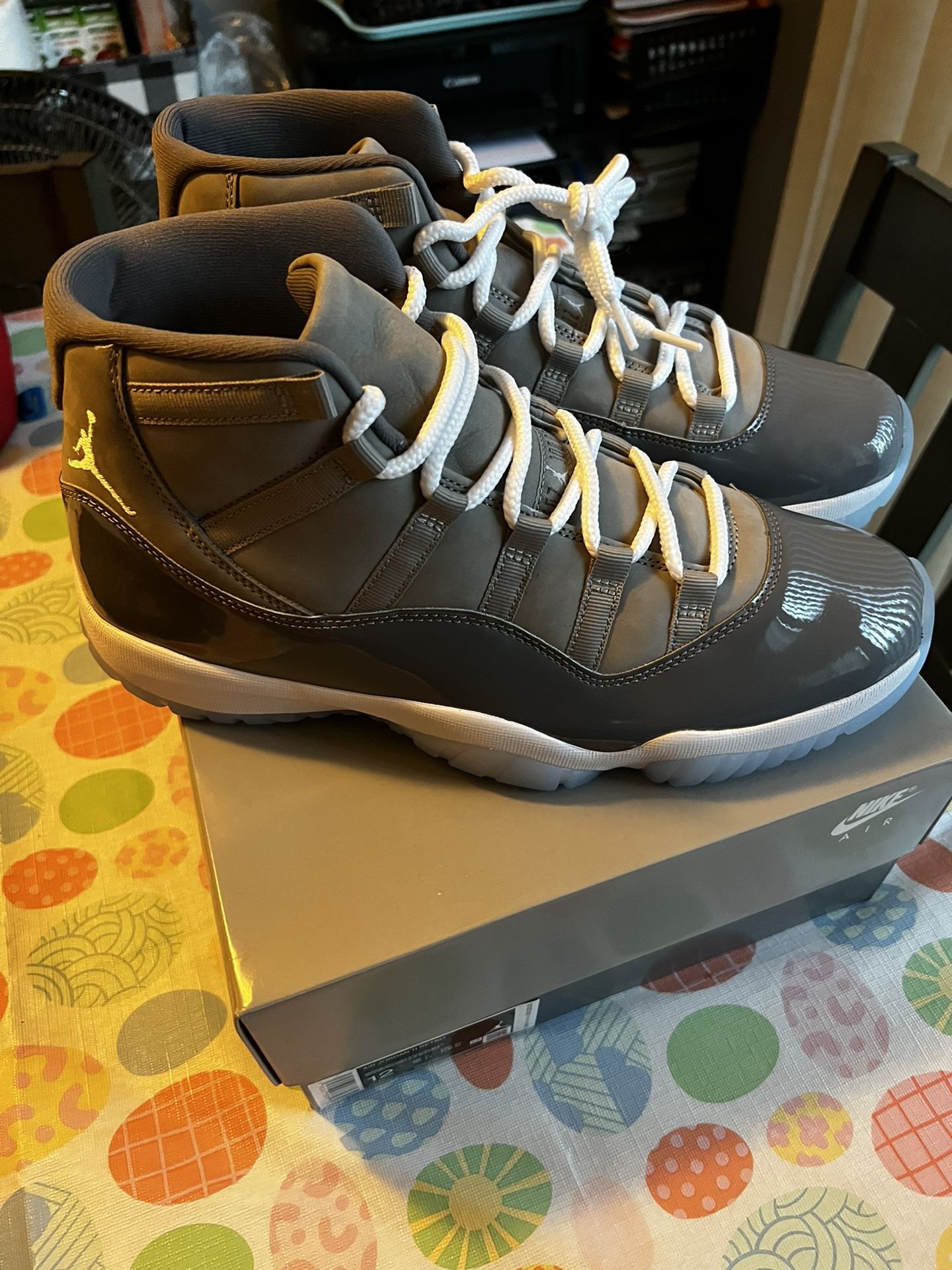 Jordan 11 Cool Grey SZ 12