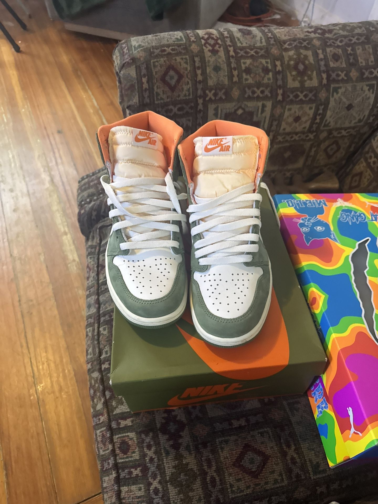 Jordan 1 Craft Green. Vnds . Og Box Size 9