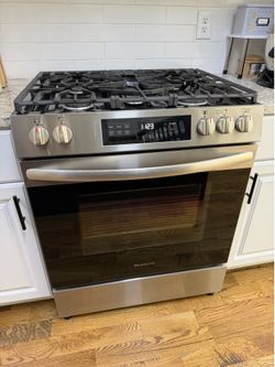 Frigidaire gas oven stove range