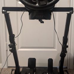 Racing sim setup wheel/pedals/ base