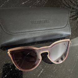 Valentino Sunglasses  (like new)